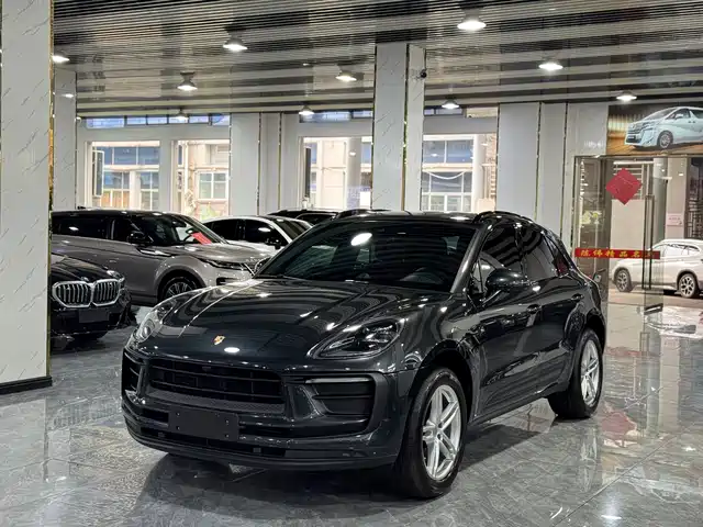 Porsche Macan 2023