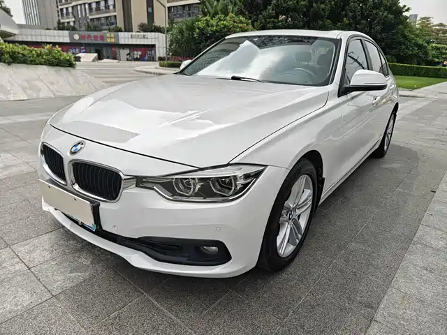 BMW BMW 3 Series 2017