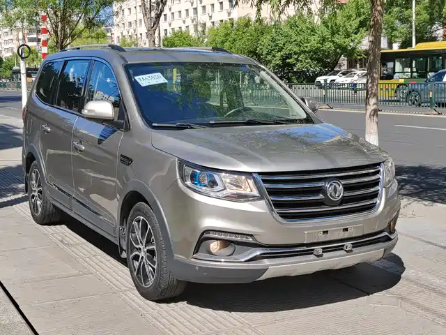 Dongfeng Fengxing Fengxing SX6