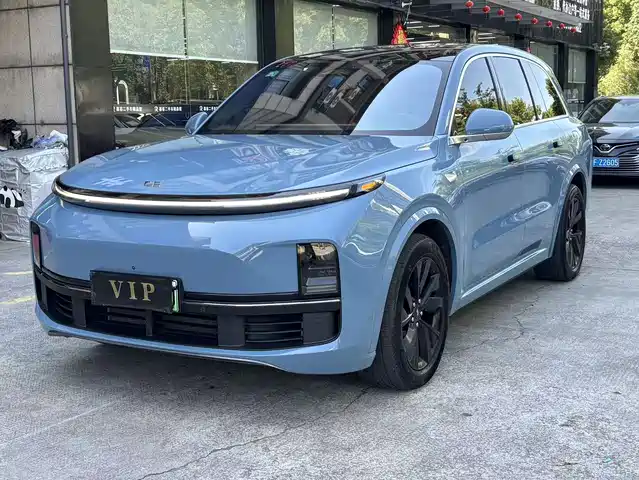 Li Auto Li L8