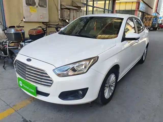Ford Ford Escort 2017
