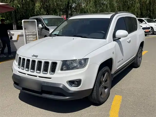 Jeep Compass (Import) 2016