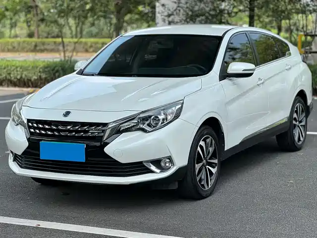 Venucia Venucia T90