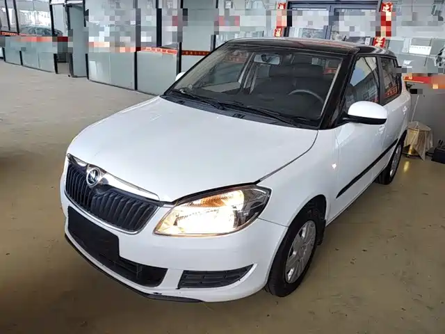 Škoda Fabia 2015