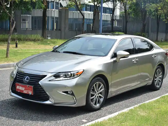 Lexus Lexus ES 2017