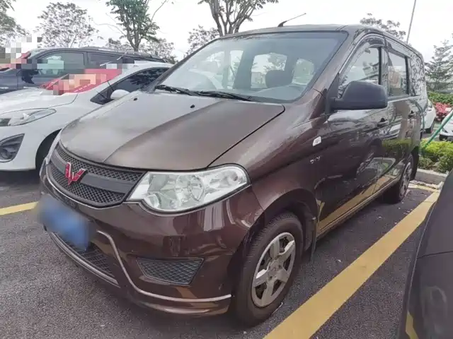 Wuling Motors Wuling Hongguang 2016
