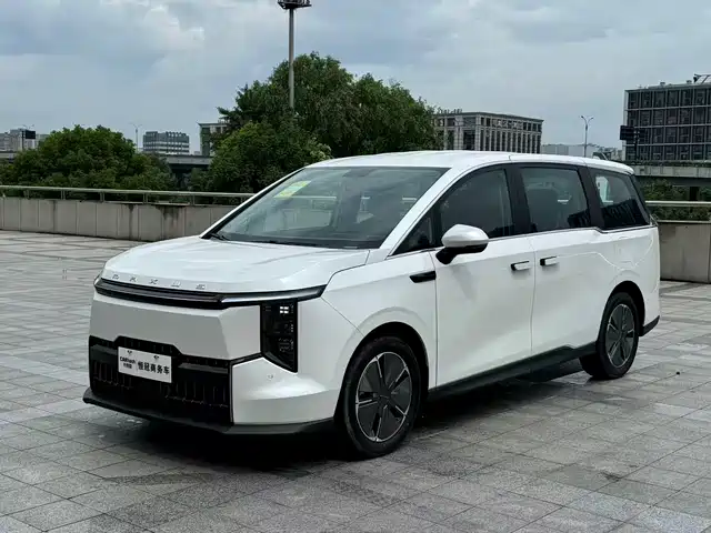 SAIC Maxus Dajia 7 2025