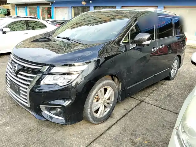Nissan Quest 2017