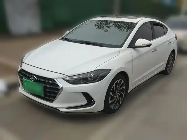 Hyundai Elantra 2019