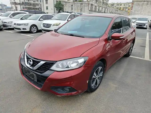 Nissan Tiida 2018