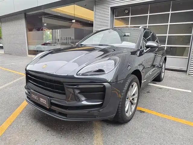 Porsche Macan 2023