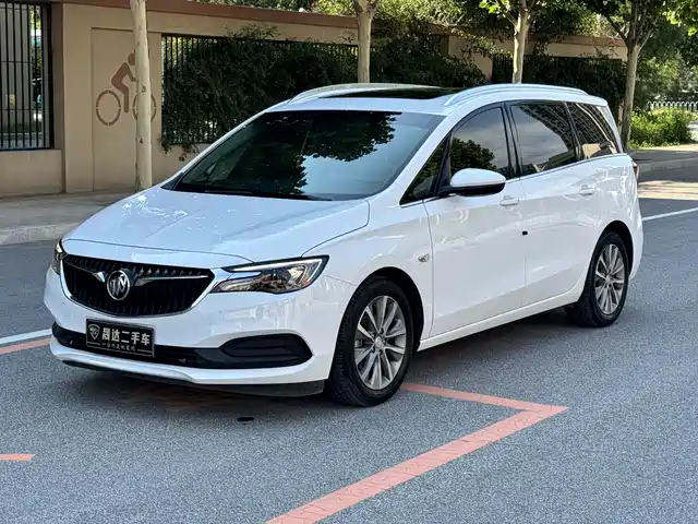 Buick Buick GL6 2023