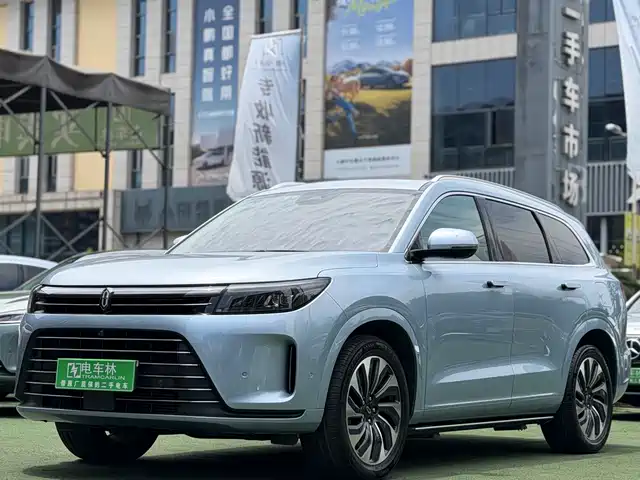 AITO Wenjie AITO M7 2022