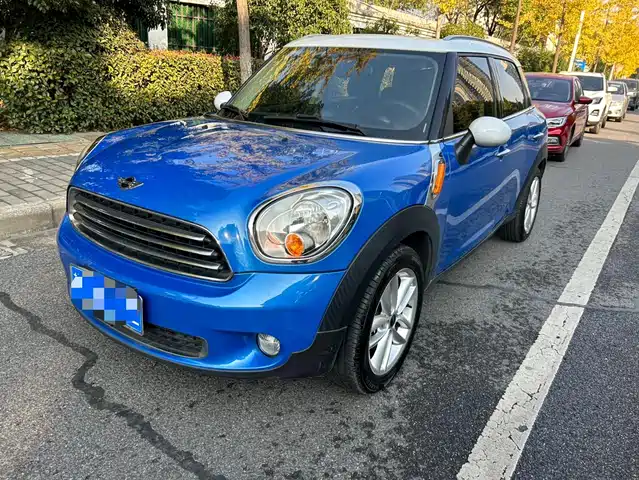 MINI MINI COUNTRYMAN 2013
