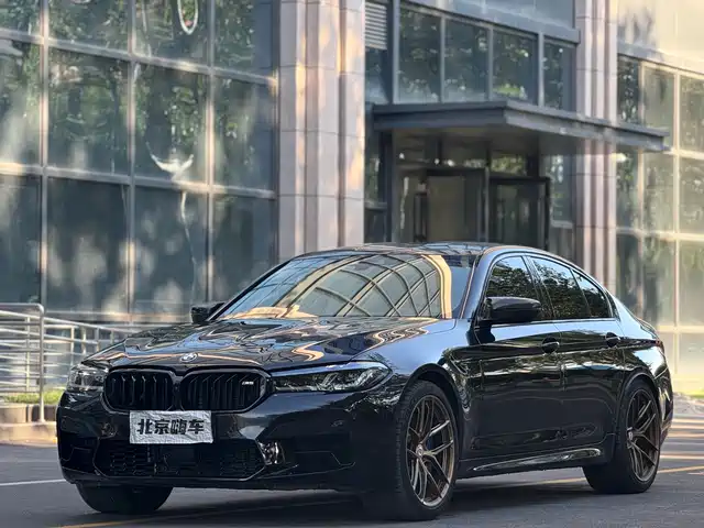 BMW BMW M5 2019