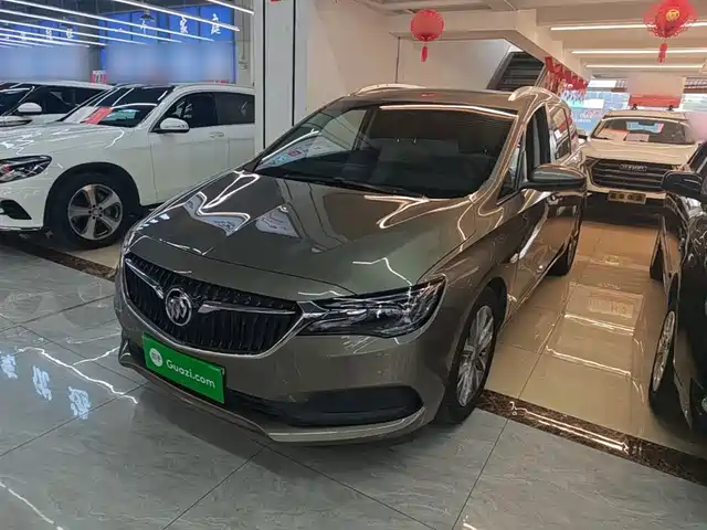 Buick Buick GL6 2023