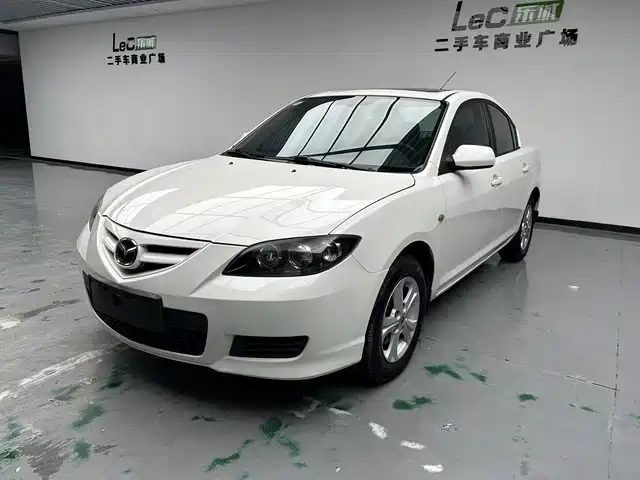 Mazda Mazda 3 2014