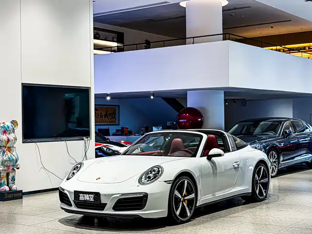 Porsche Porsche 911 2018