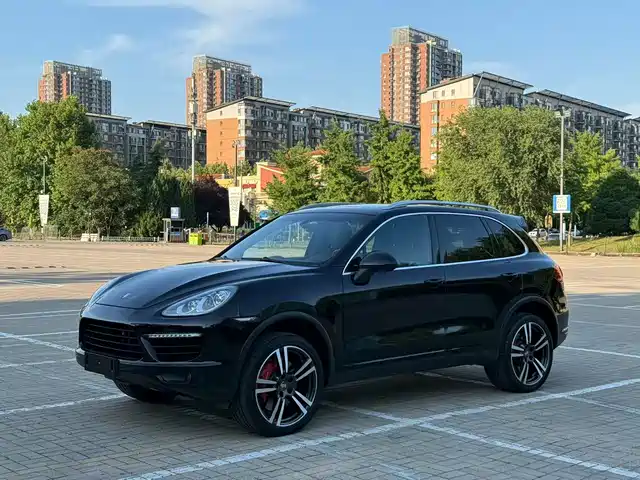 Porsche Cayenne 2012