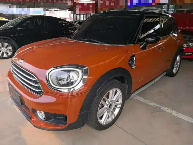 MINI MINI COUNTRYMAN 2017