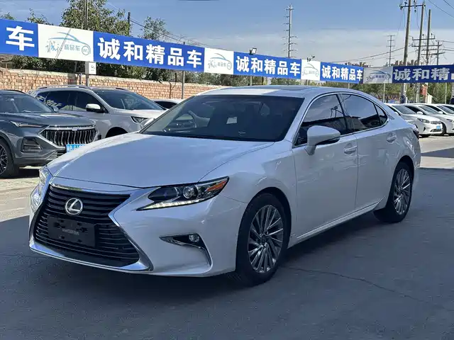 Lexus Lexus ES