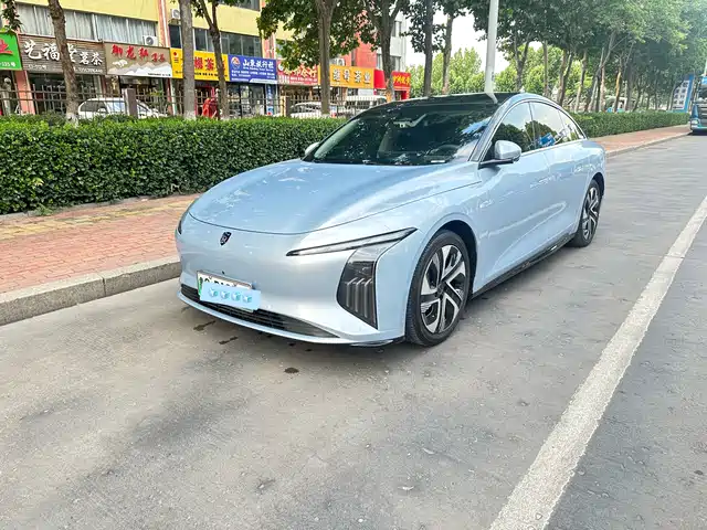 Dongfeng Fengxing Stellar S7 2025