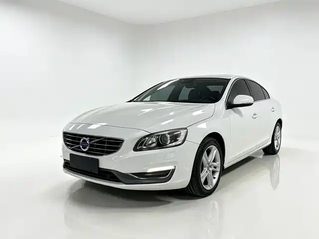 Volvo Volvo S60 2015