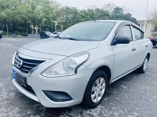 Nissan Sunny 2017