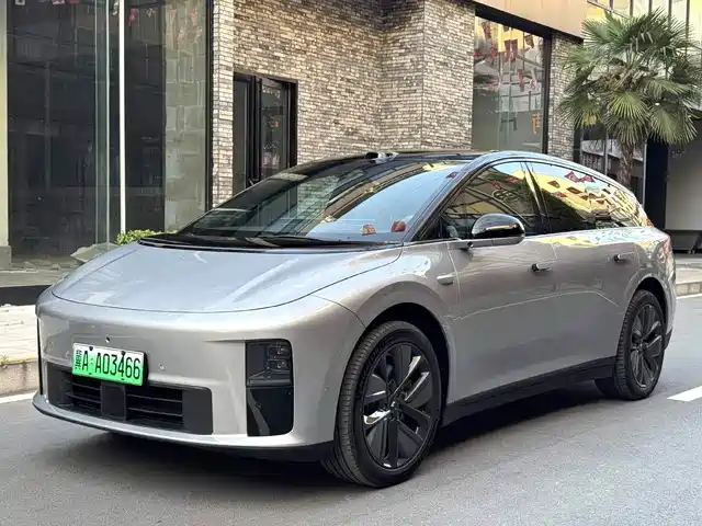 Li Auto Li Auto i6 2026