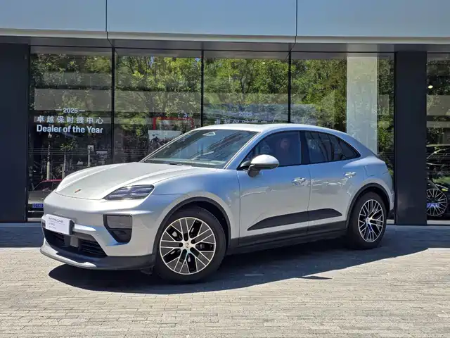 Porsche Porsche Macan EV