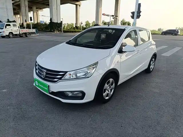 Baojun Baojun 310 2019