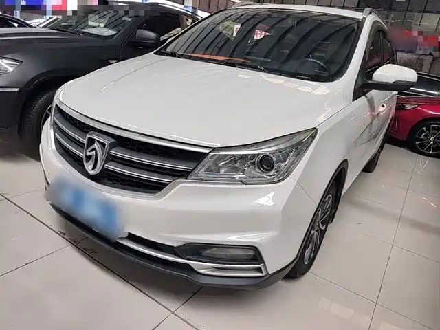 Baojun Baojun 730 2021