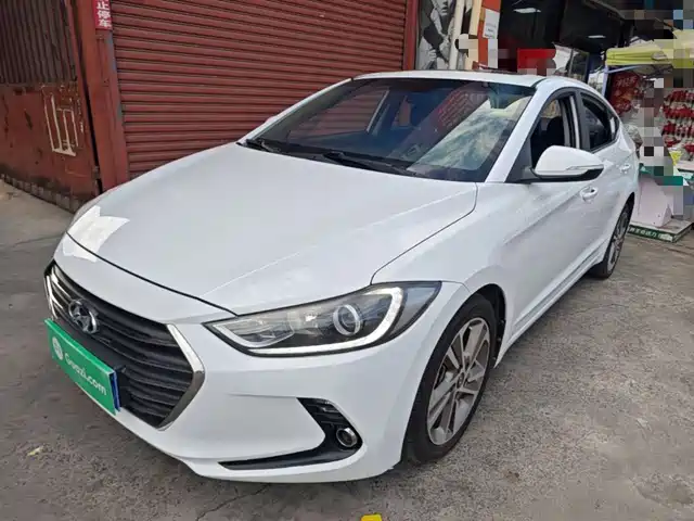 Hyundai Elantra 2017