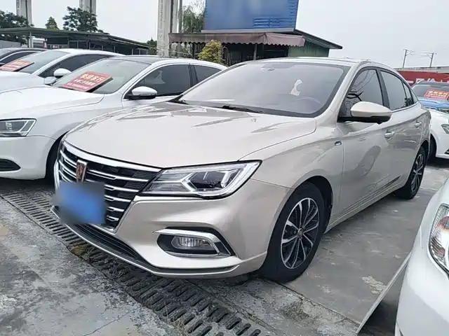 Roewe Roewe i5 2020