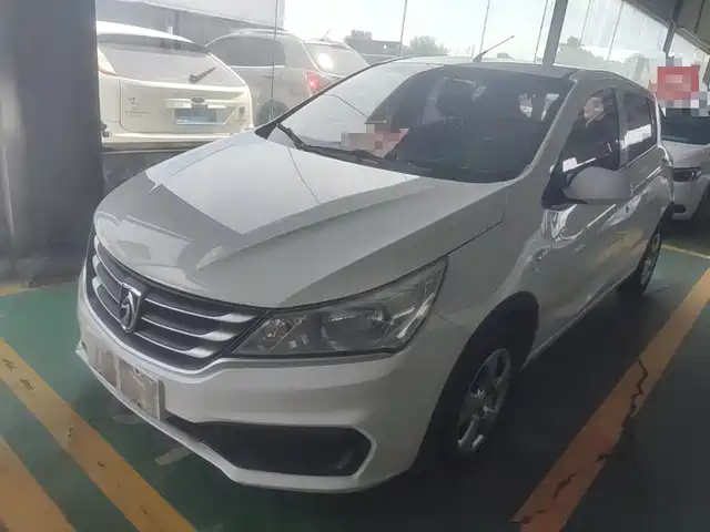Baojun Baojun 310 2017