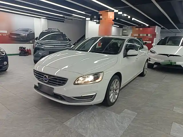 Volvo Volvo S60 2014