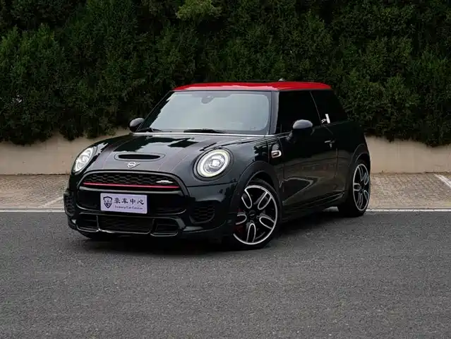 MINI MINI JCW 2019
