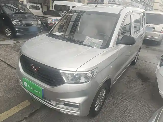 Wuling Motors Wuling Hongguang V 2025