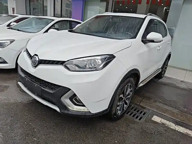 MG Roewe RX5 2016