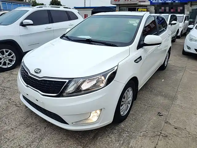 Kia Kia K2 2014