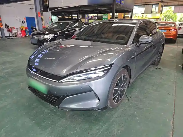 BYD Han L 2025