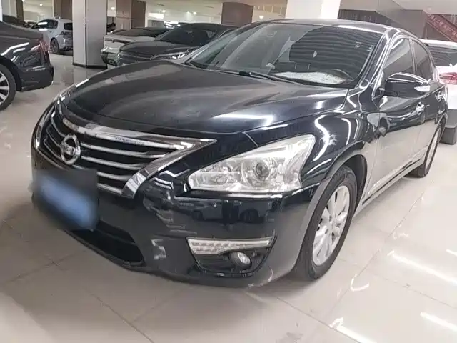 Nissan Teana 2015