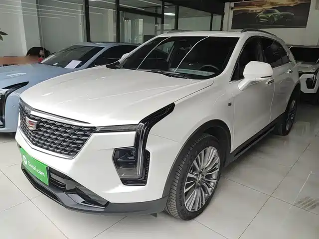 Cadillac Cadillac XT4 2025