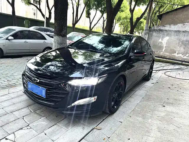 Chevrolet Malibu XL