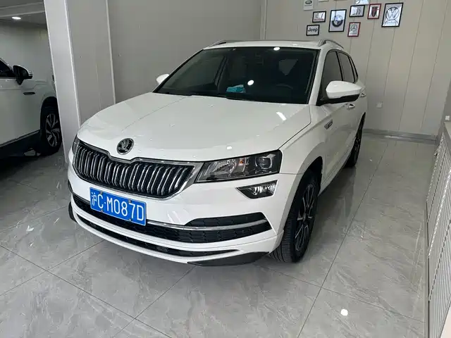 Škoda Karoq 2023