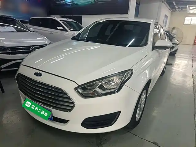 Ford Ford Escort 2019
