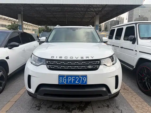 Land Rover Discovery 2021