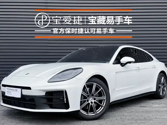 Porsche Panamera 2025