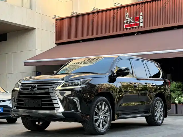 Lexus Lexus LX 2016
