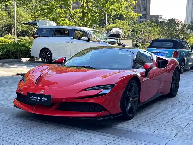 Ferrari SF90 2022